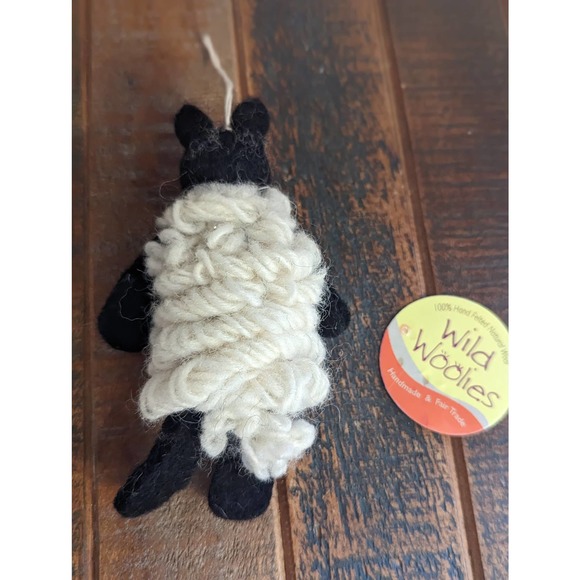 Wild Woolies Sheep Finger Puppet/Ornament - Picture 5 of 9